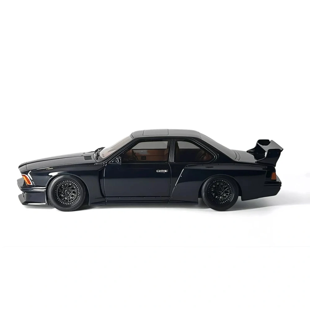 BMW 635 Csi (E24) Widebody by Coutner Deep blue metallic 2021 1:18 OttOmobile 