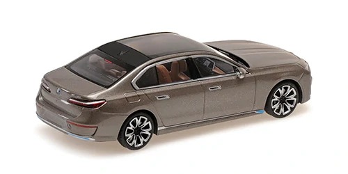 BMW I7 2023 grey metallic 1:43 Minichamps