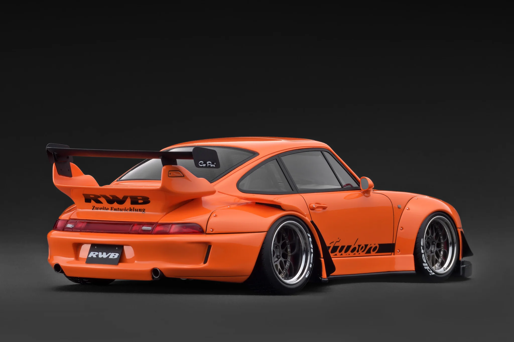 RWB 993 orange metallic 1:18 Ignition Model