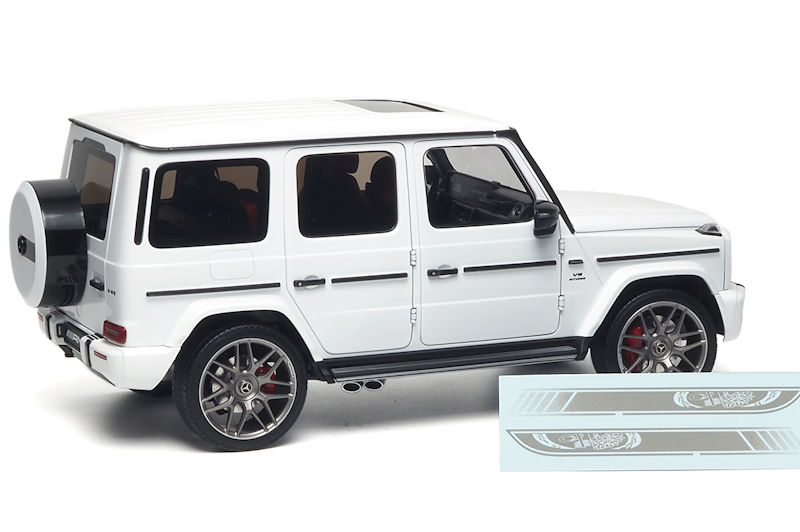 Mercedes-AMG G63 W463 2022 opalith white 1:18 Almost Real