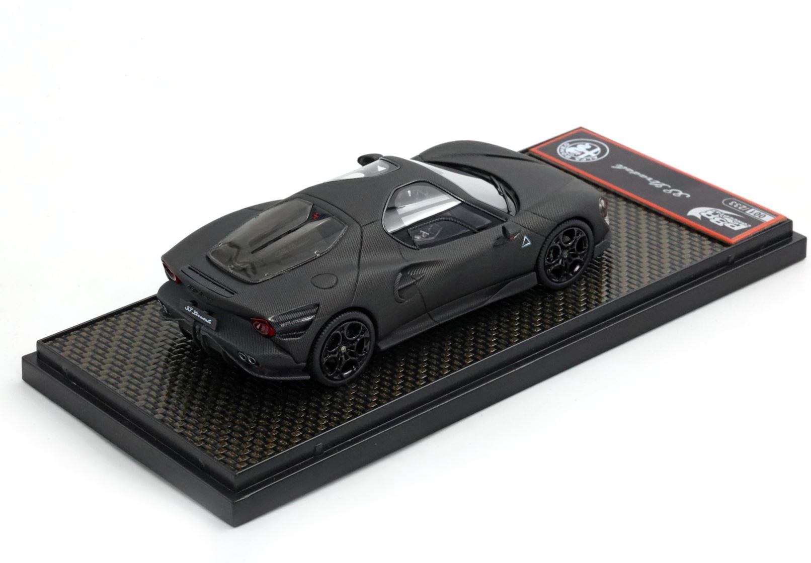 Alfa Romeo 33 Stradale Carbon Fibre 1:43 B.B.R.