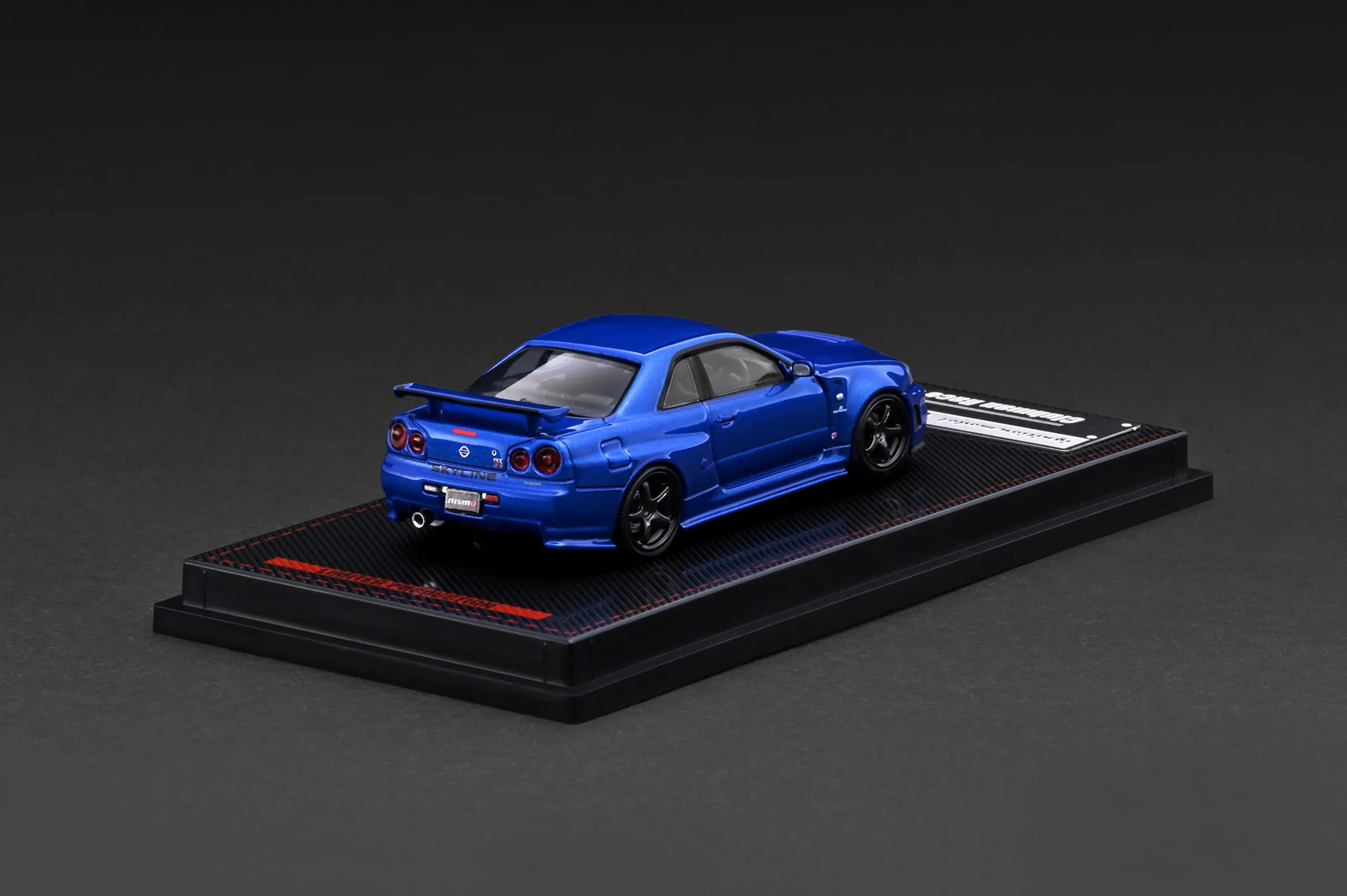 Nissan Skyline GT-R (BNR34) NISMO Customized blue metallic 1:64 Ignition Model