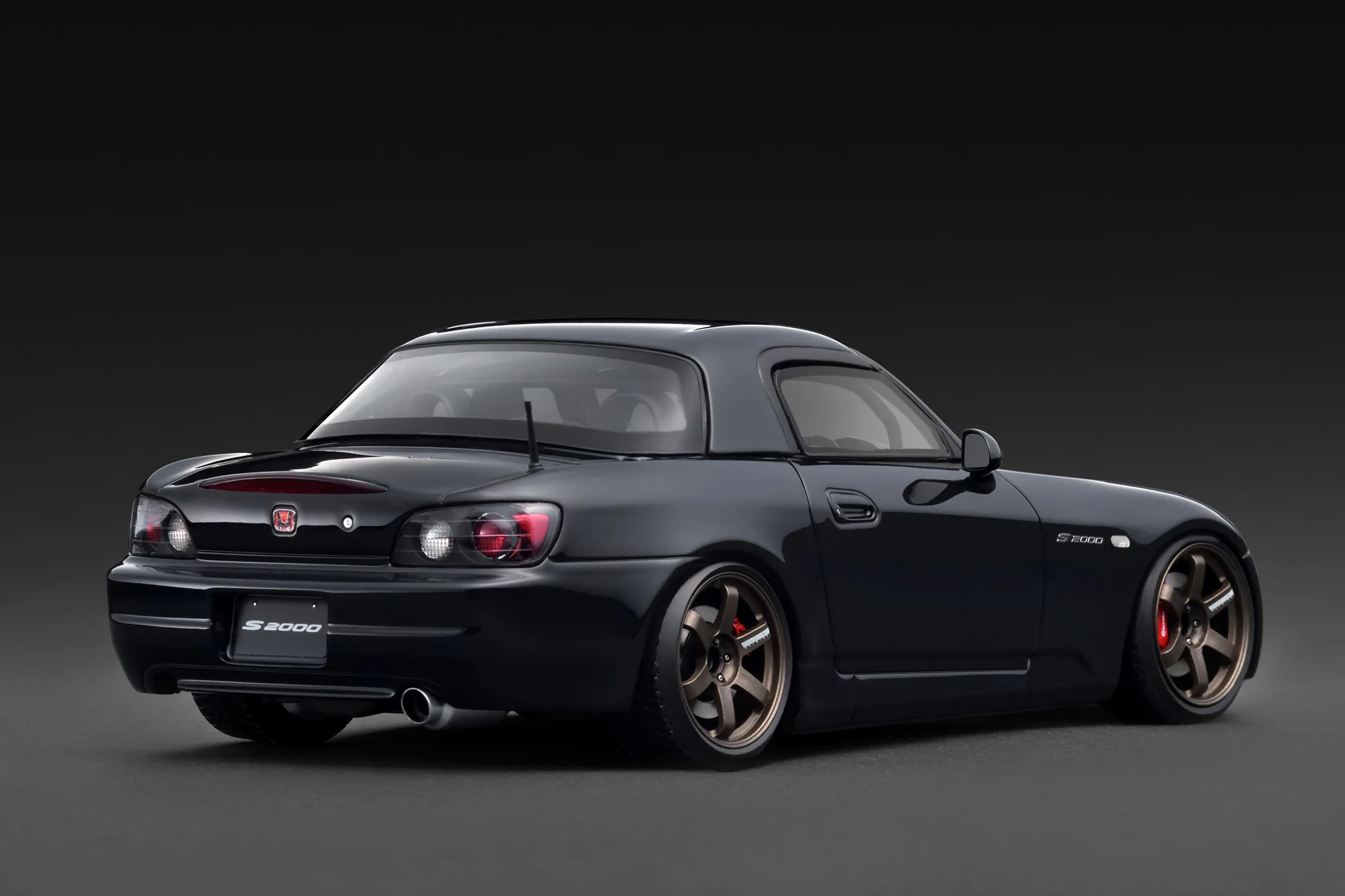 Honda S2000 AP1 black 1:18 Ignition Model