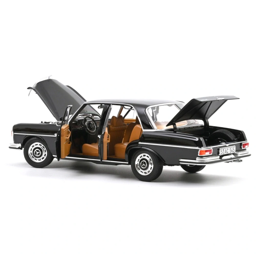 Mercedes-Benz 280 SE 1968 black 1:18 Norev