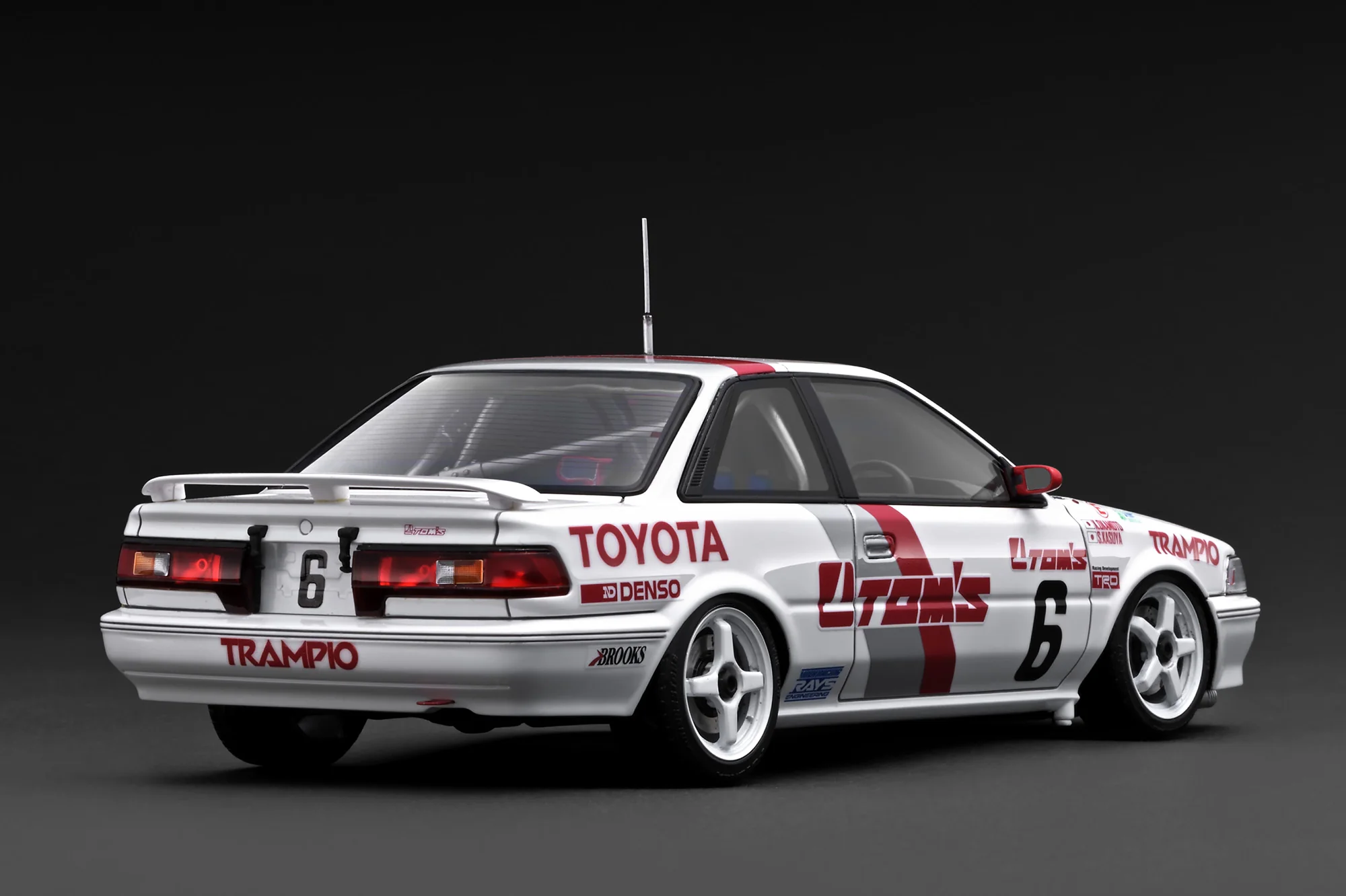 Toyota Tom's Corolla #6 JTC 1991 1:18 Ignition Model