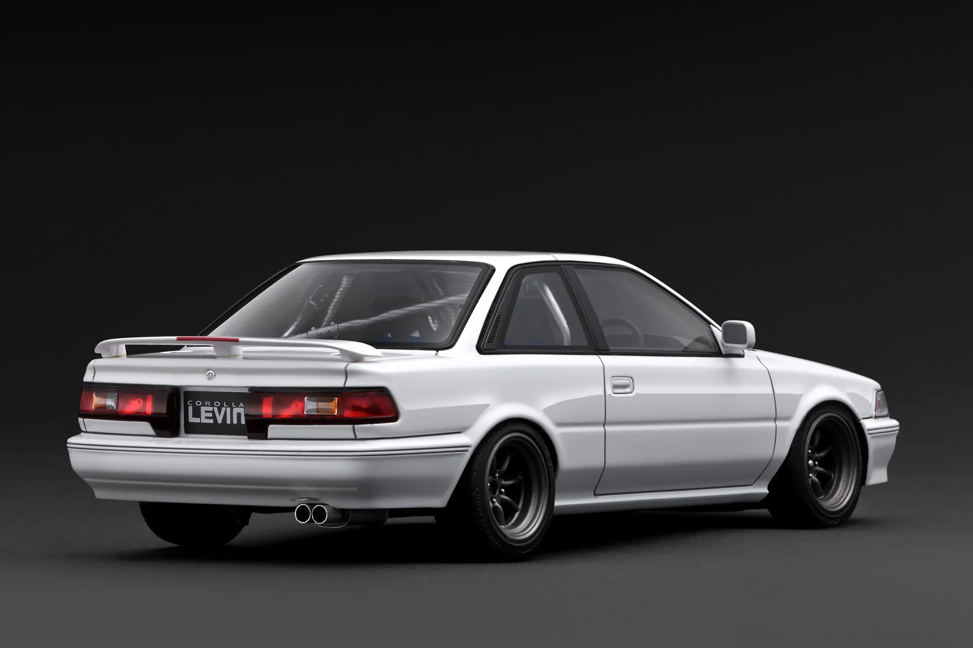 Toyota Corolla Levin GT Apex AE92 white 1:18 Ignition Model