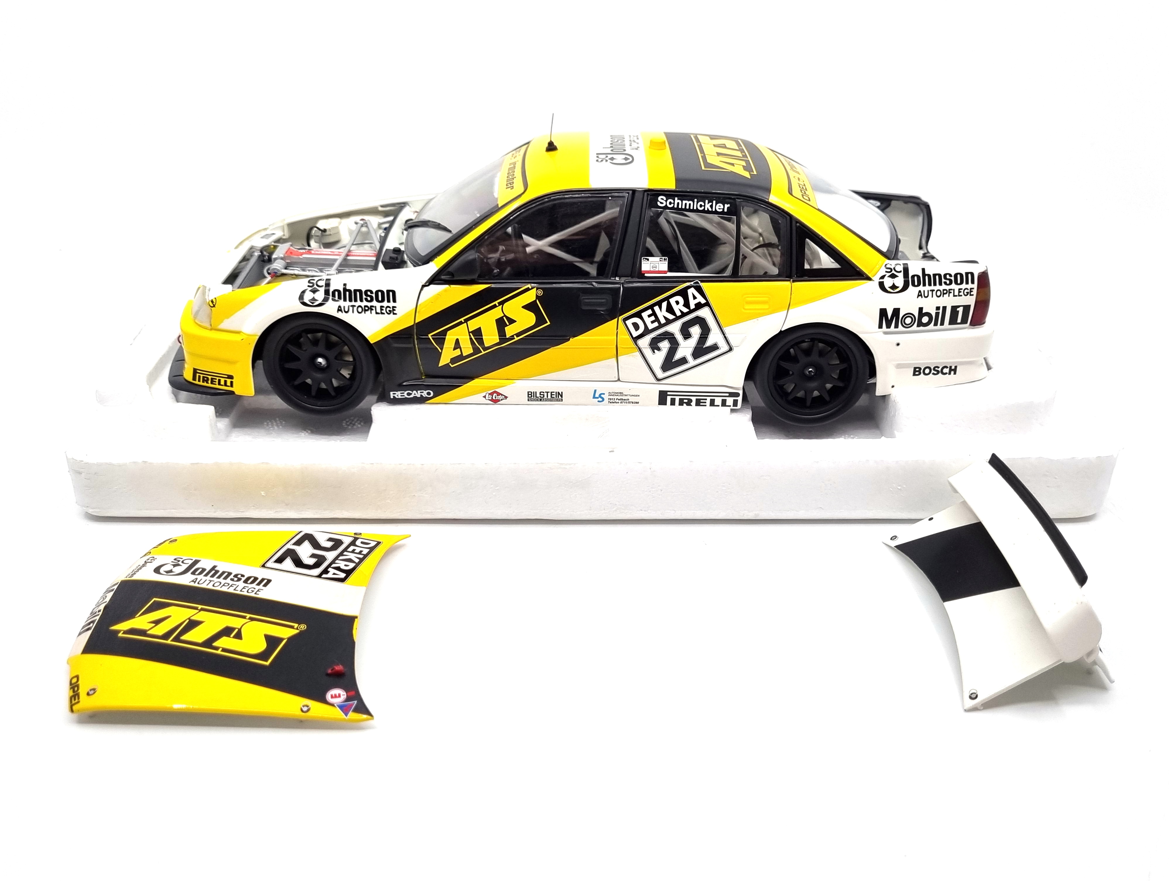 Opel Omega 3000 24V #22 Schmickler DTM 1991 1:18 Minichamps