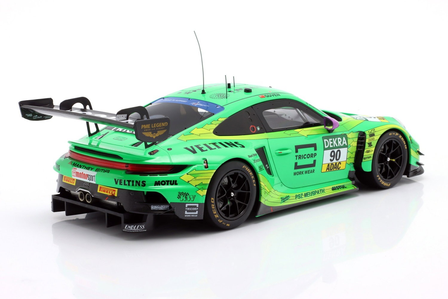 Porsche 911 GT3 R Manthey Greeno #90 A.Güven DTM Champion 2025 1:18 Ixo Models