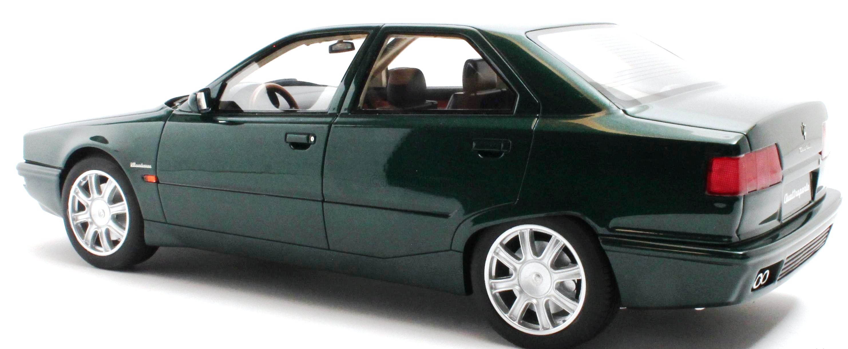 Maserati Quattroporte 4-Series 1994 green 1:18 Cult Scale Models