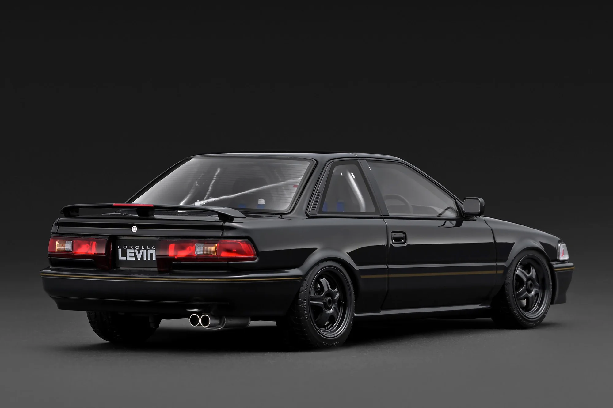 Toyota Corolla Levin GT Apex AE92 black 1:18 Ignition Model