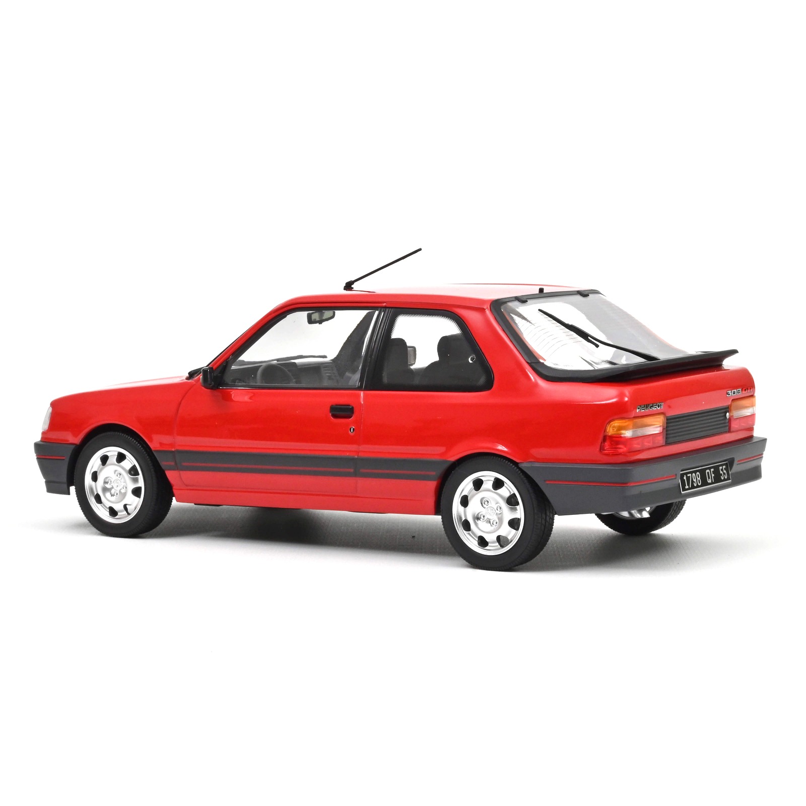 Peugeot 309 GTI 1998 red 1:18 Norev