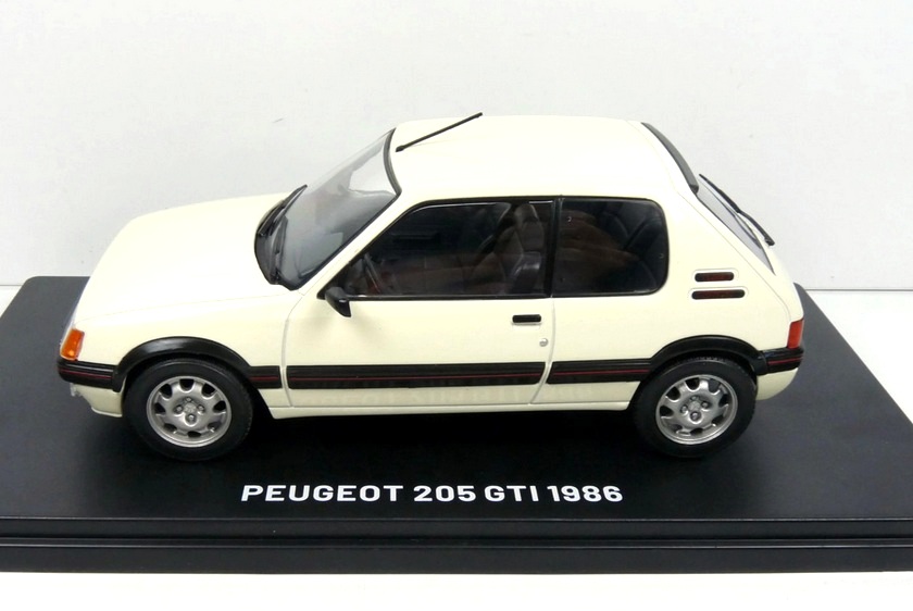 Peugeot 205 GTI 1986 white 1:24 Hachette