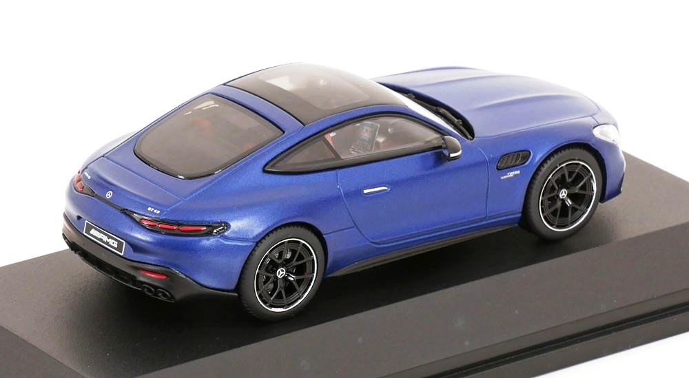 Mercedes-Benz AMG GT 43 2024 matt blue 1:43 iScale