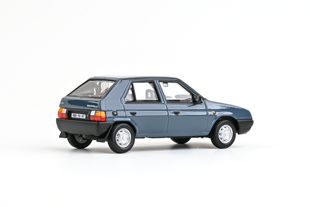 Škoda Favorit 136L 1988 šedomodrá tmavá 1:43 Abrex
