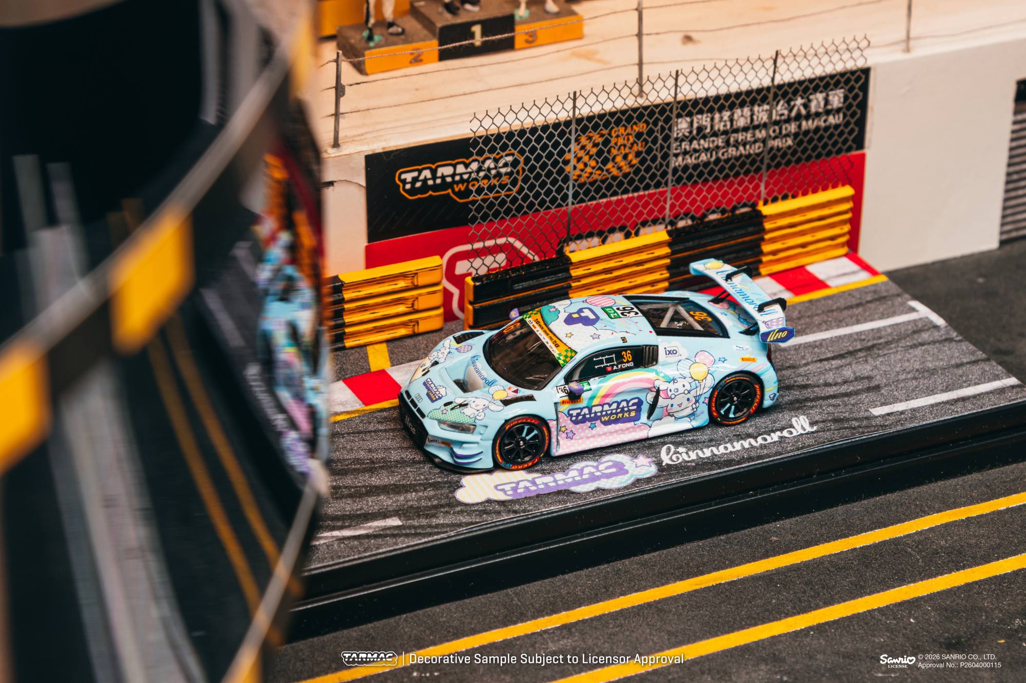 Audi R8 LMS GT3 Evo II Uno Racing #36 A.Fong Macau GT Cup - FIA GT World Cup 2025 + Diorama Base Plate + Card Set 1:64 Tarmac