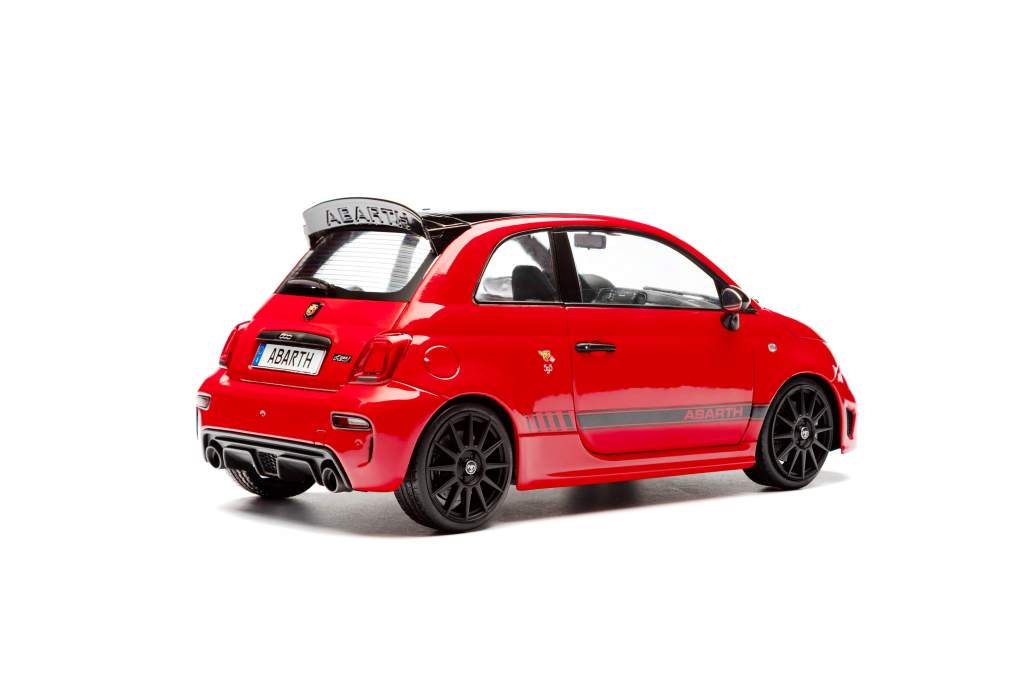 Fiat F595 Abarth Solido Works 2023 red 1:18 Solido