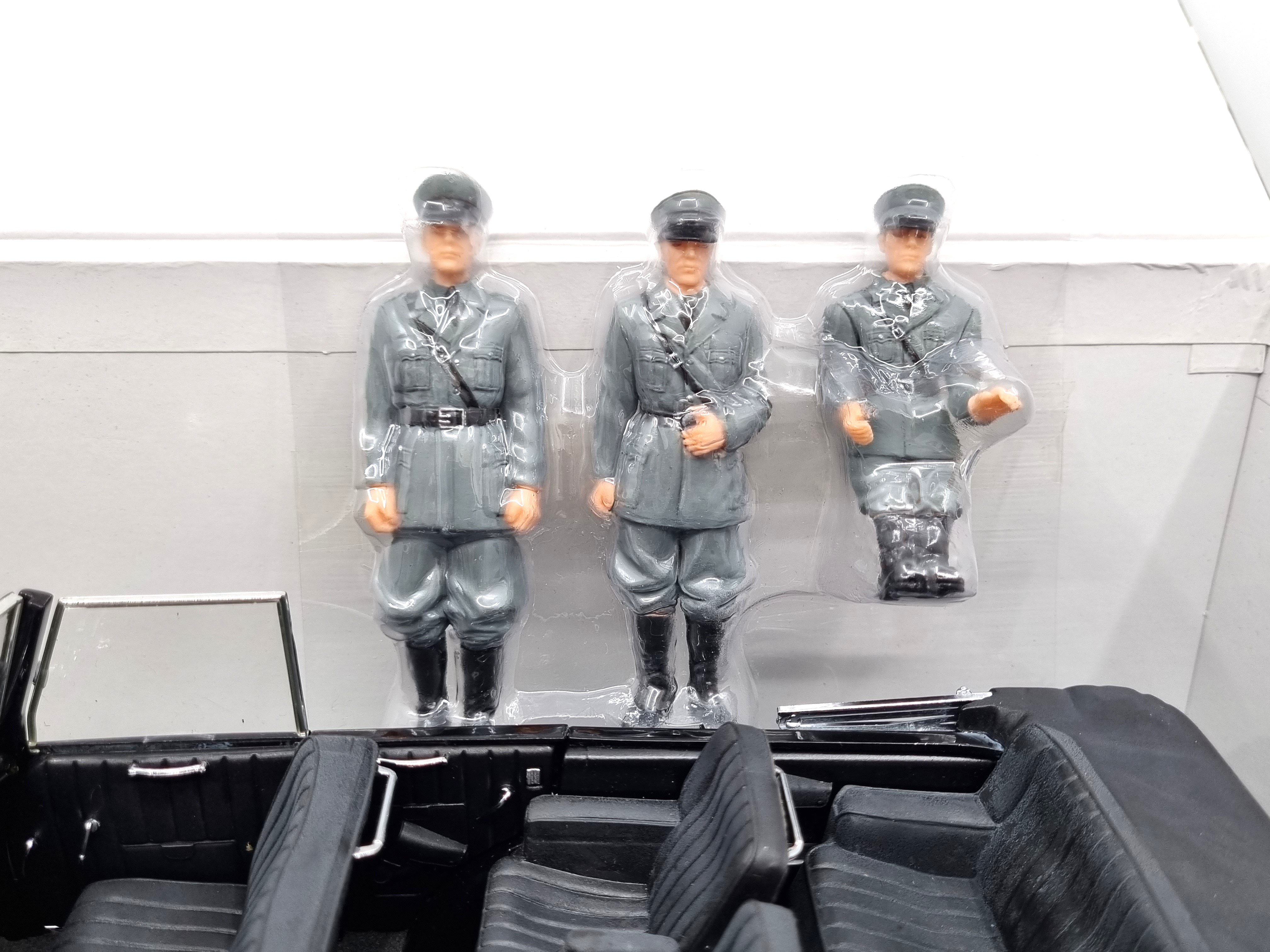 Mercedes-Benz G4 1938 1:18 Signature Models
