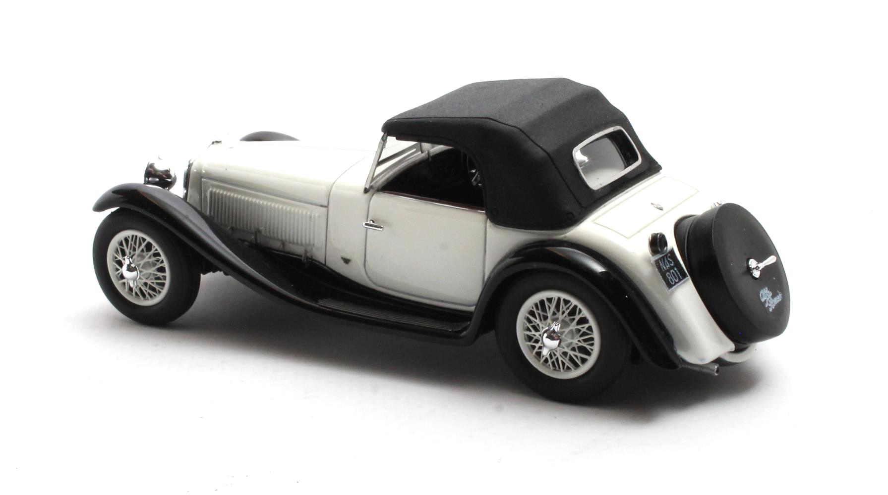 Alfa Romeo 6C 1750SV Figoni Spider Cabriolet Closed 1932 white/black 1:43 Matrix Scale Models
