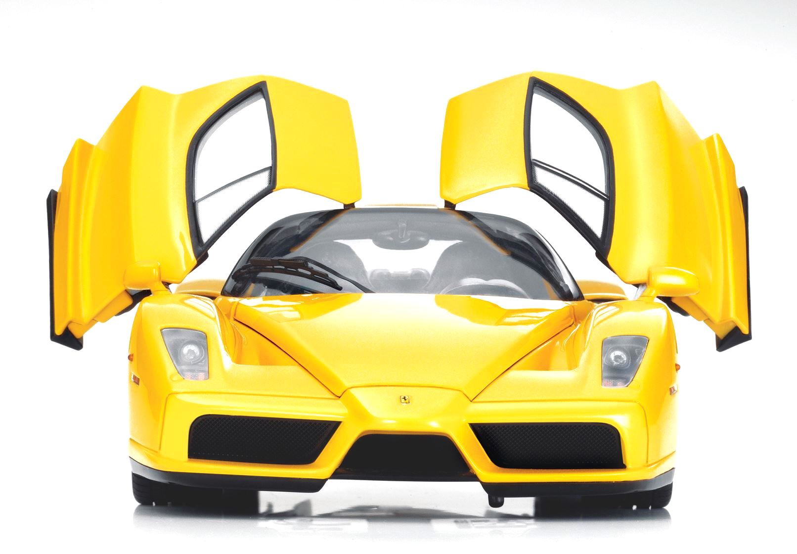 Ferrari Enzo Giallo Modena 1:18 B.B.R.