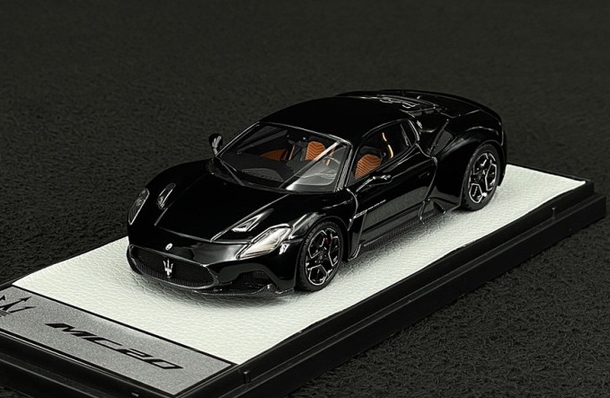 Maserati MC20 2020 black 1:43 B.B.R.