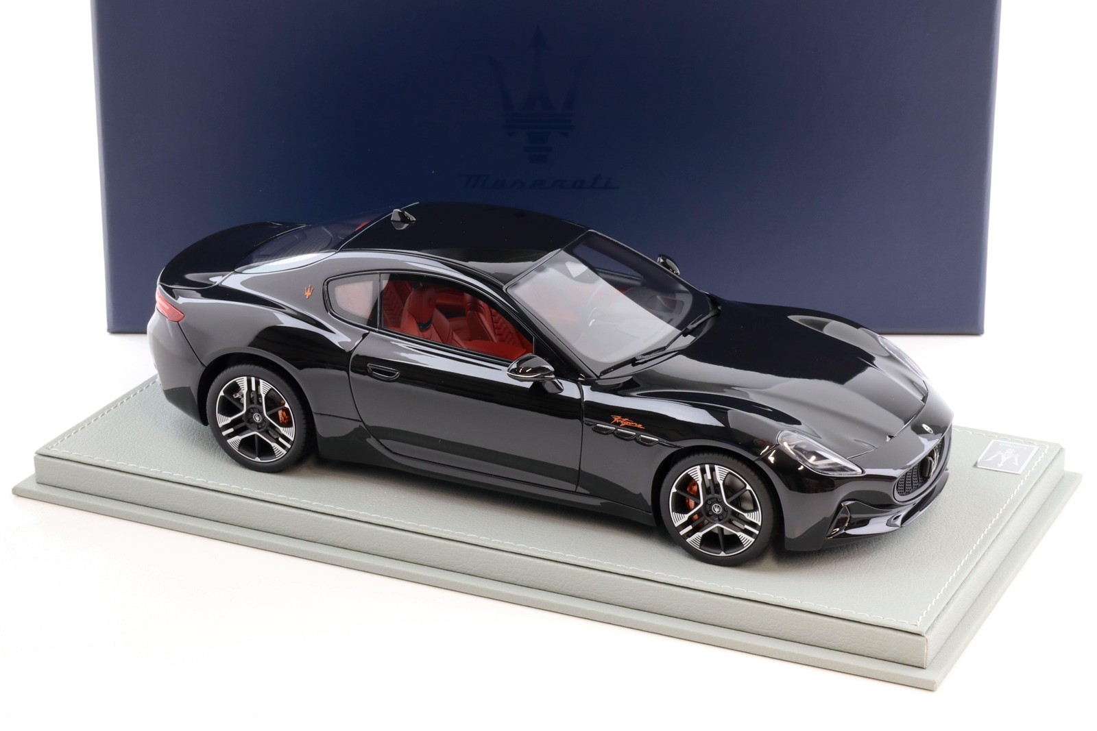 Maserati GranTurismo Folgore 2023 Nero 1:18 B.B.R.
