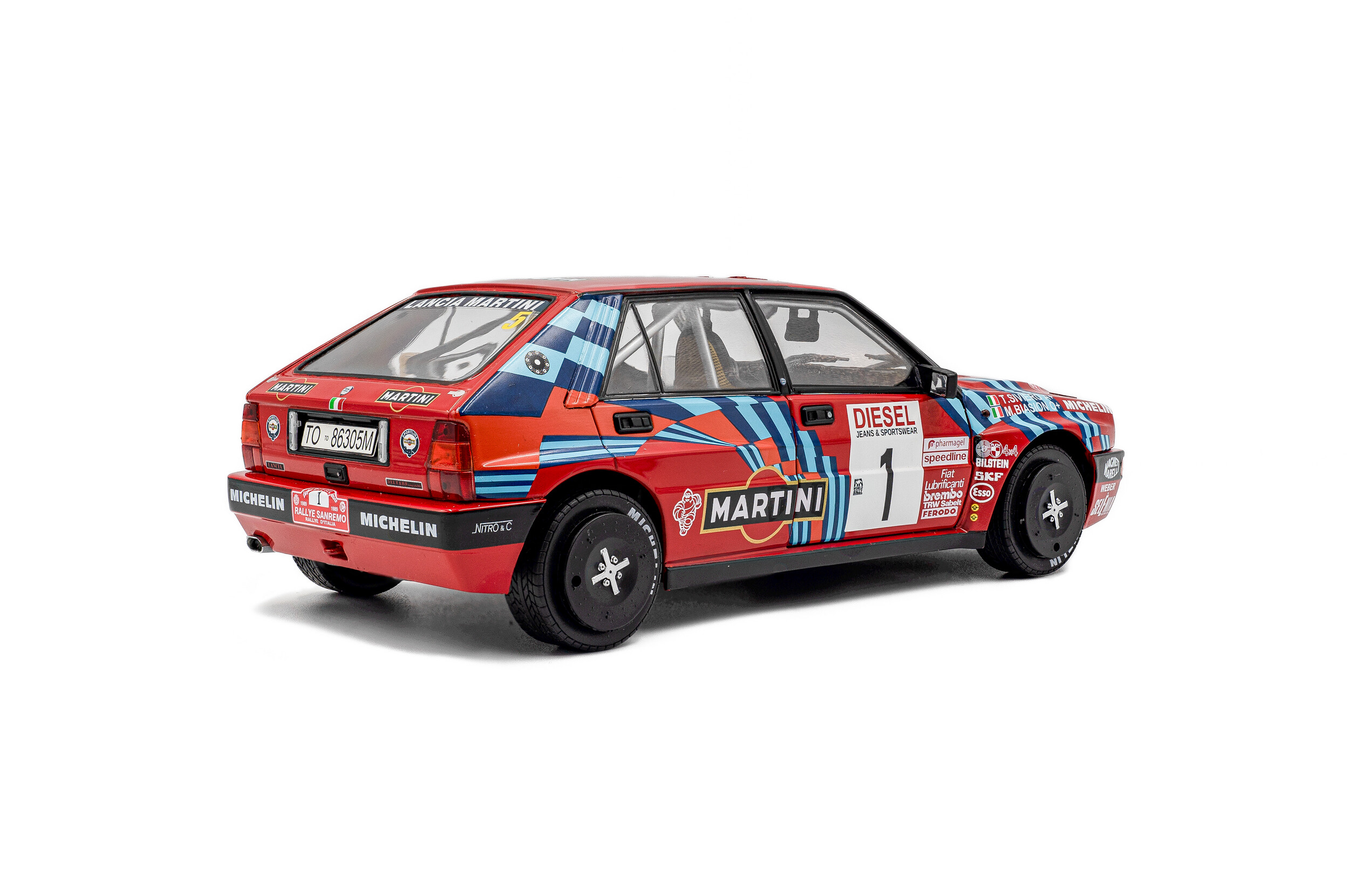 Lancia Delta HF Integrale Martini #1 Biasion/Siviero Rally Sanremo 1989 1:18 Solido