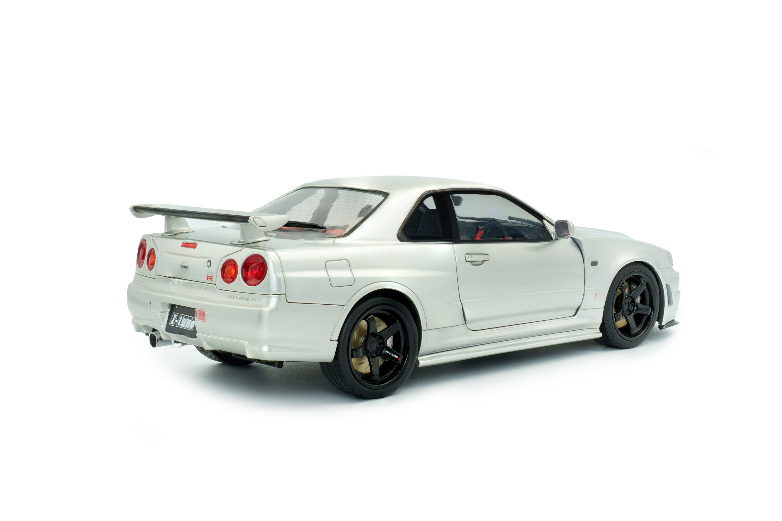 Nissan Skyline R34 GT-R Z Tune 1999 silver 1:18 Solido