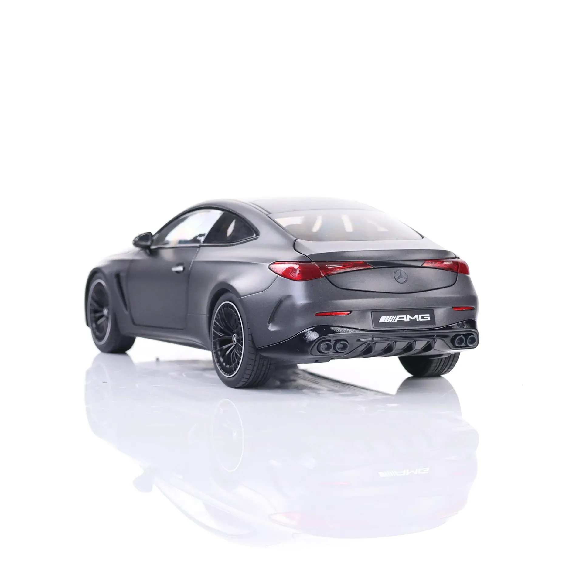 Mercedes-AMG CLE 53 Coupe Manufaktur graphit grey 1:18 NZG