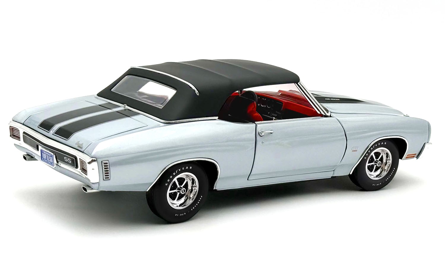 Chevrolet Chevelle SS LS6 Convertible 1970 cortez silver 1:18 Acme Diecast