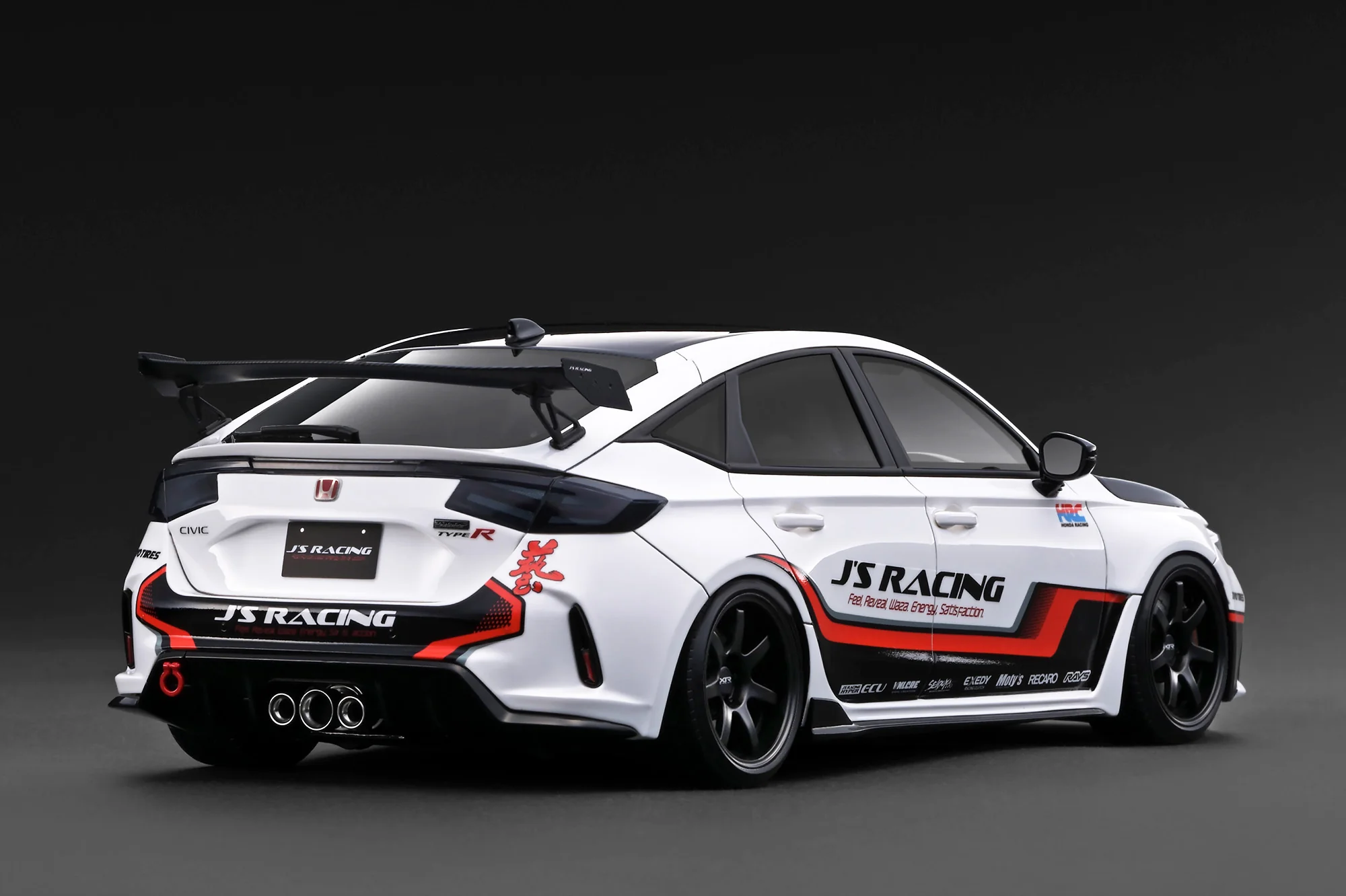 Honda Civic Type-R J'S Racing FL5 *Demo Car* white 1:18 Ignition Model