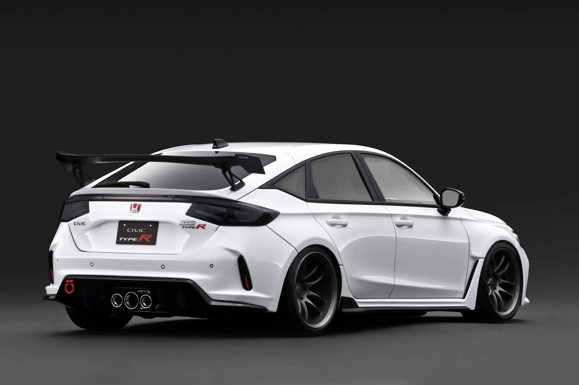 Honda Civic Type-R J'S Racing FL5 white 1:18 Ignition Model