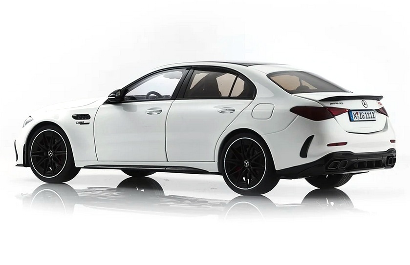 Mercedes-AMG C 63 S E Performance opalith white 1:18 NZG