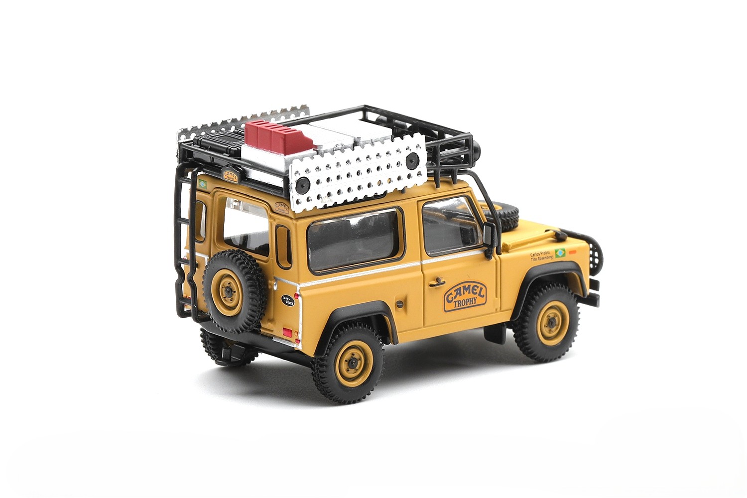 Land Rover Defender 90 Team Spirit Award Brazil C.Probst/T.Rosenberg Camel Trophy Borneo 1985 1:64 Mini GT
