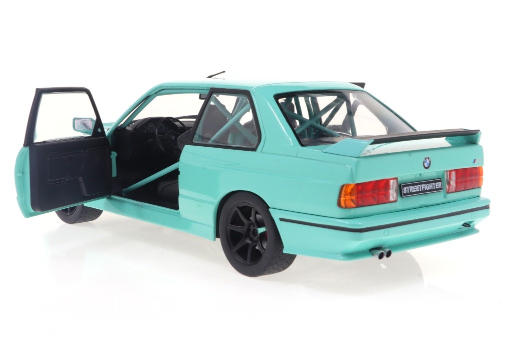 BMW M3 Solido Works 1990 Tiffany blue 1:18 Solido