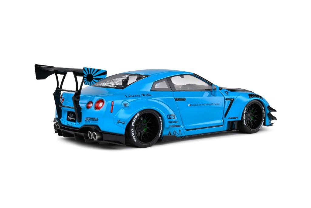 Nissan GT-R R35 Liberty Walk Body Kit 2.0 2024 baby blue 1:18 Solido
