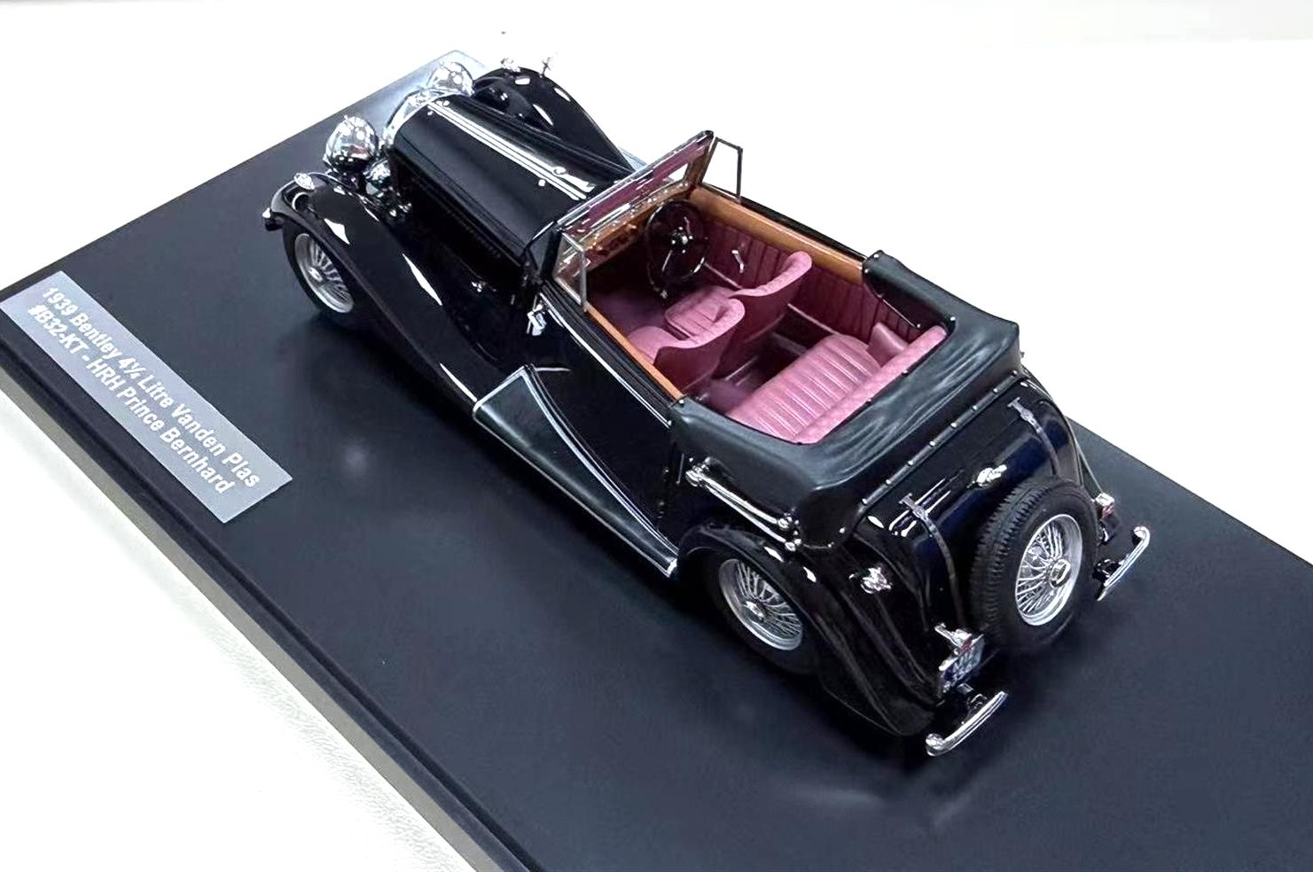 Bentley 4¼ Litre DHC Vanden Plas Cabriolet 1939 black 1:43 Matrix Scale Models
