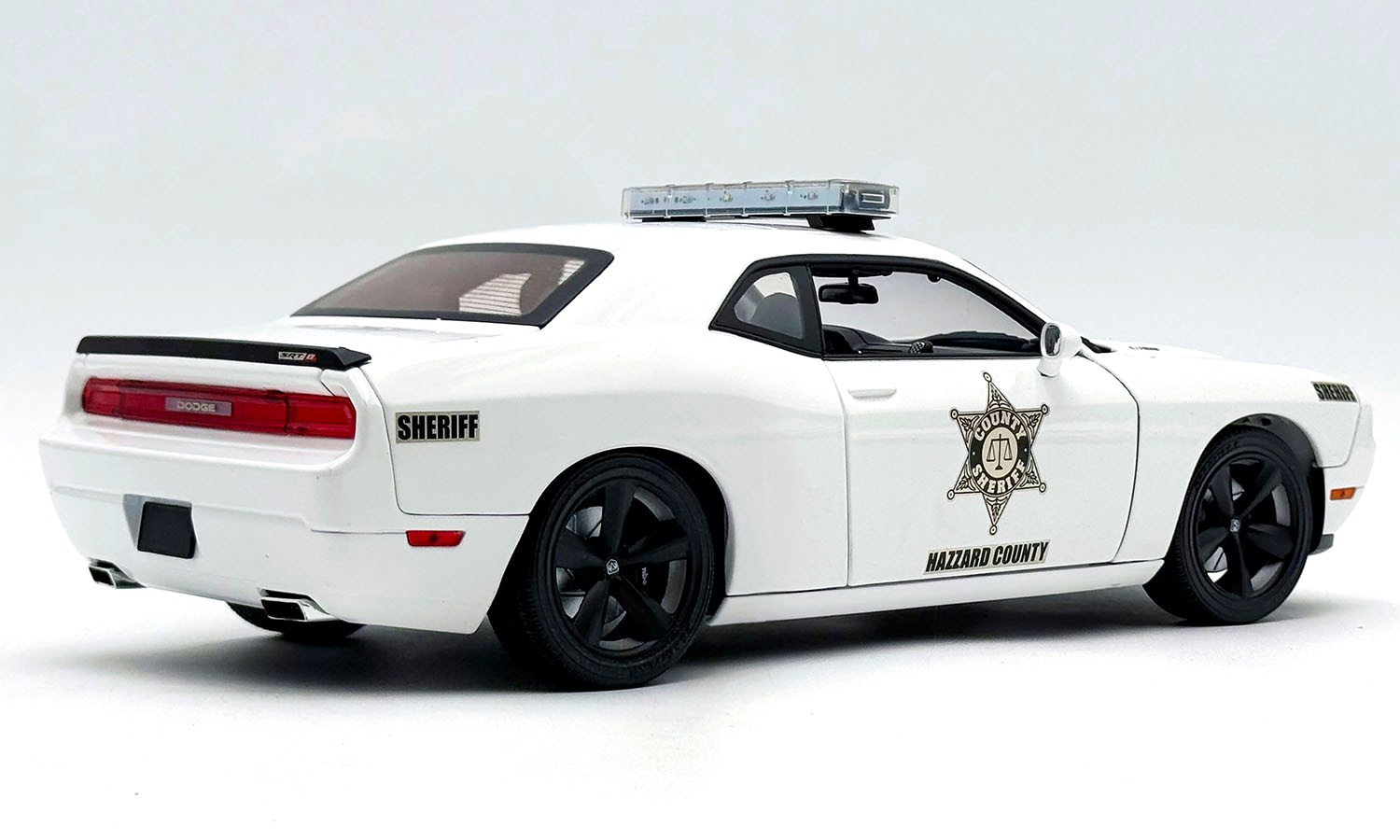Dodge Challenger SRT 8 *Hazzard County Sheriff* 2010 white 1:18 Acme Diecast