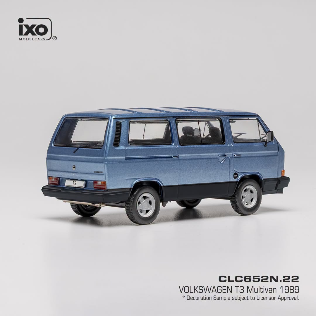 Volkswagen T3 Caravelle Carat 1986 blue 1:43 Ixo Models