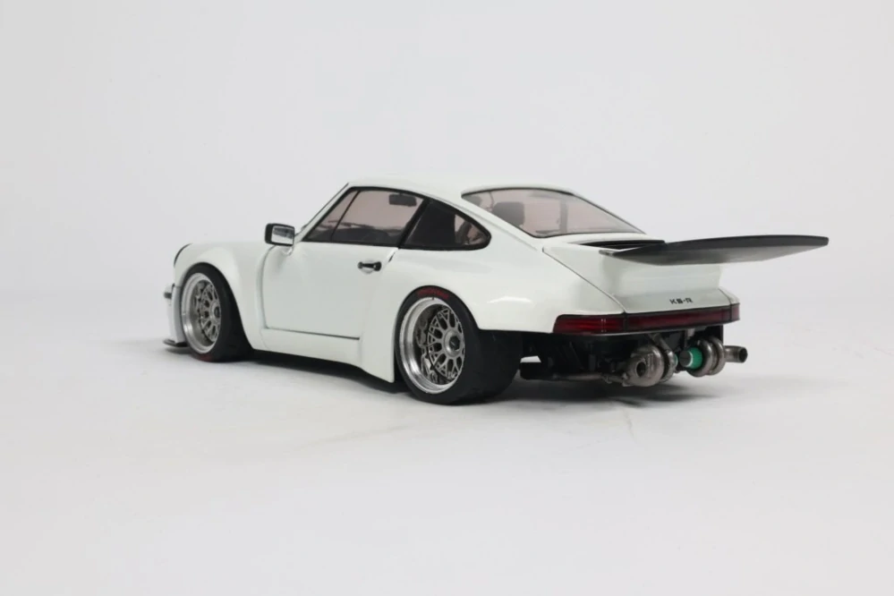 Porsche KS-R by Khyzyl Saleem 2026 white 1:18 Solido
