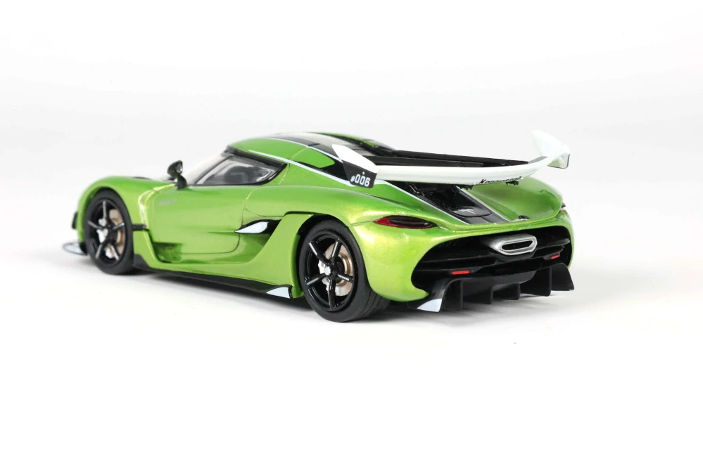Koenigsegg Jesko 2022 green metallic 1:43 Solido
