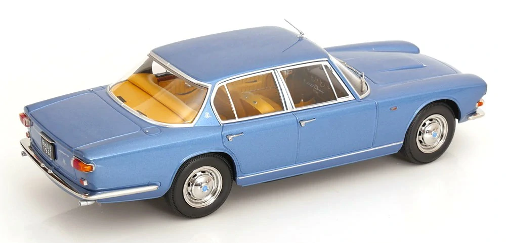 Maserati Quattroporte I 1965 light blue metallic 1:18 KK Scale