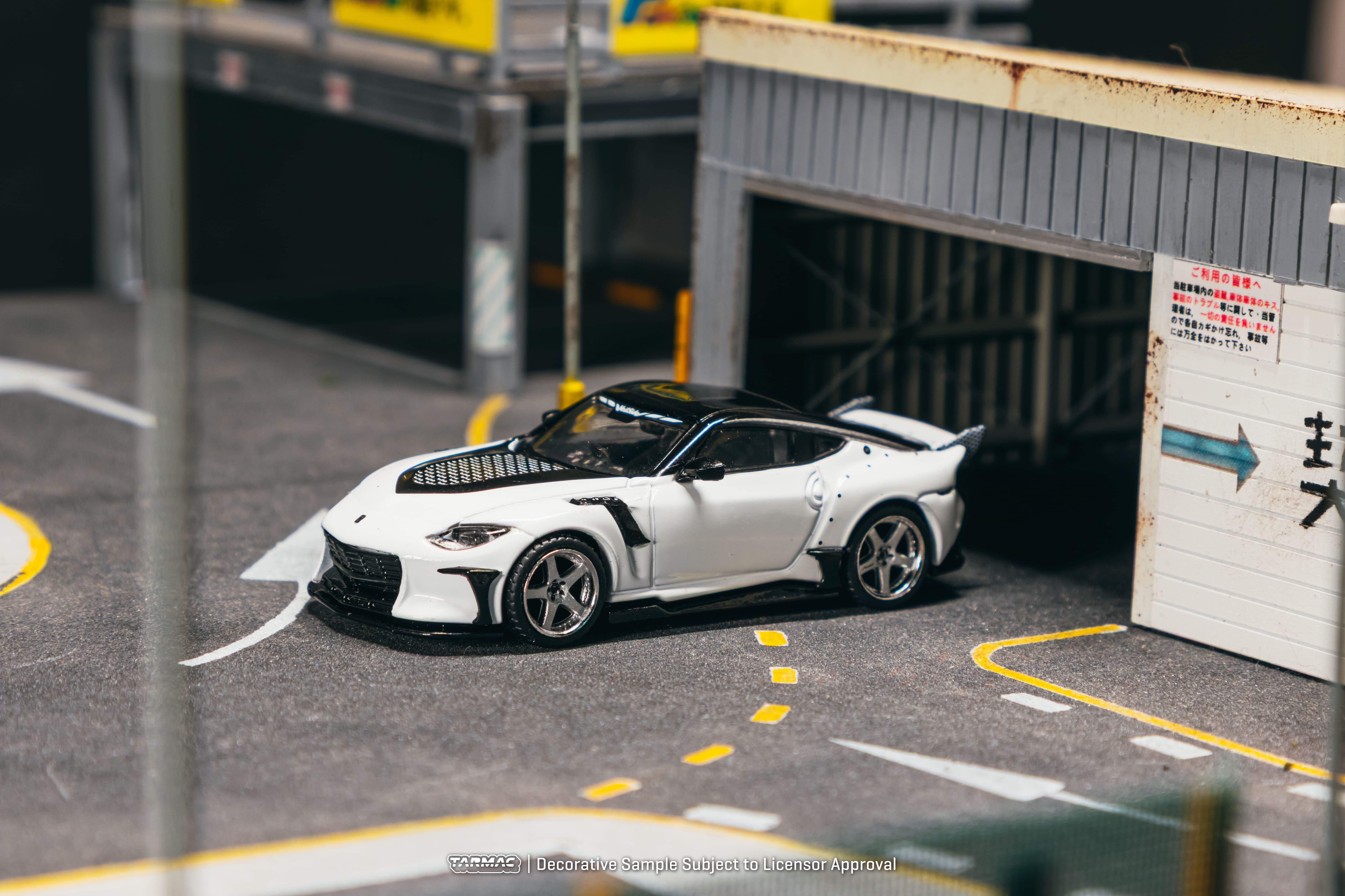 Nissan FFZ400 VeilSide Fairlady Z 2025 white 1:64 Tarmac