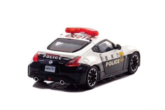 Nissan Fairlady Z Nismo (Z34) Traffic Police Car Tokyo MPD white/black 1:64 Rai's