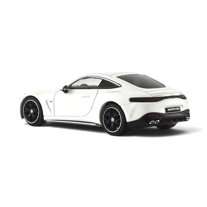Mercedes-AMG GT63 V8 Biturbo (C192) 2025 opalite white magno 1:64 NZG