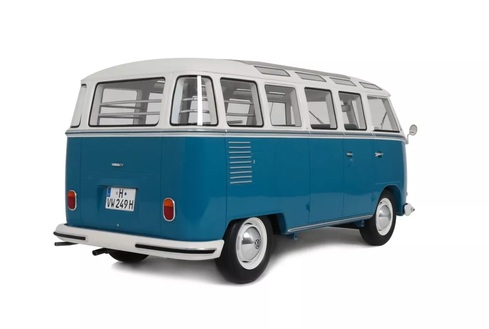 Volkswagen Combi Type 2 (T1) Samba Bus 1962 RegattaBlau L 50 F 1:12 OttOmobile