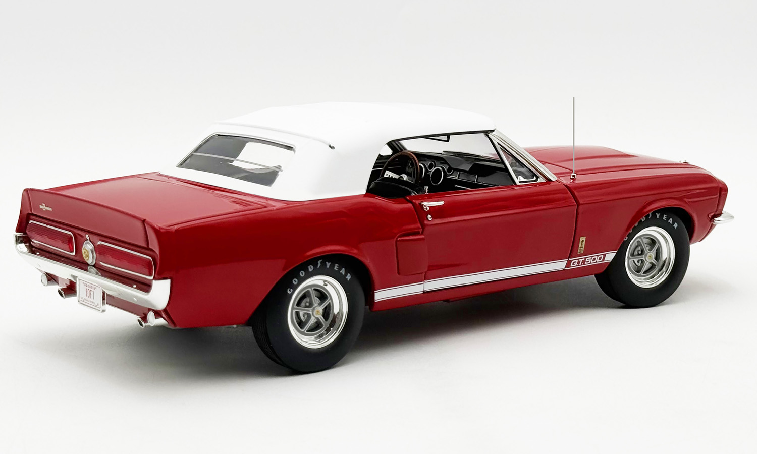 Ford Mustang GT500 Cabriolet 1967 red 1:18 Acme Diecast