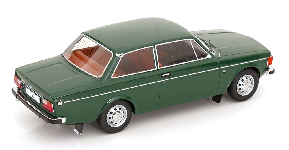 Volvo 142 1973 dark green 1:18 MCG Modelcar Group