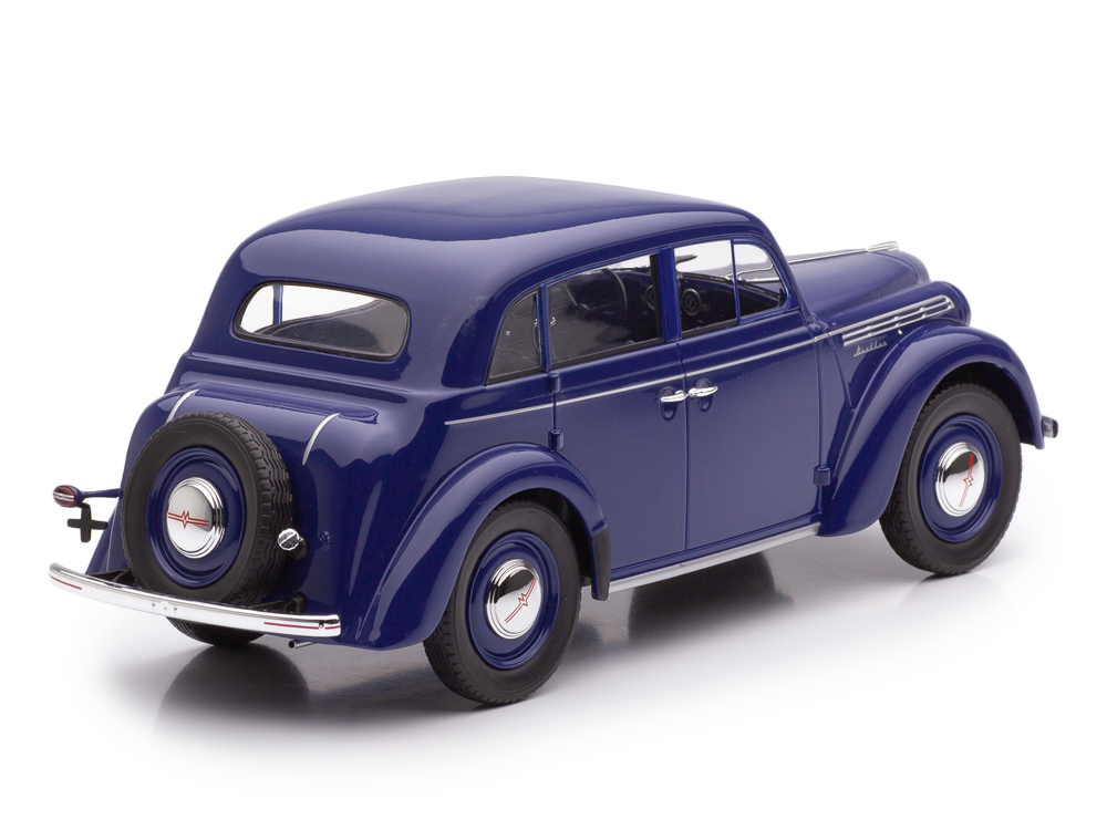 Moskwitsch 400 1946 dark blue 1:18 KK Scale