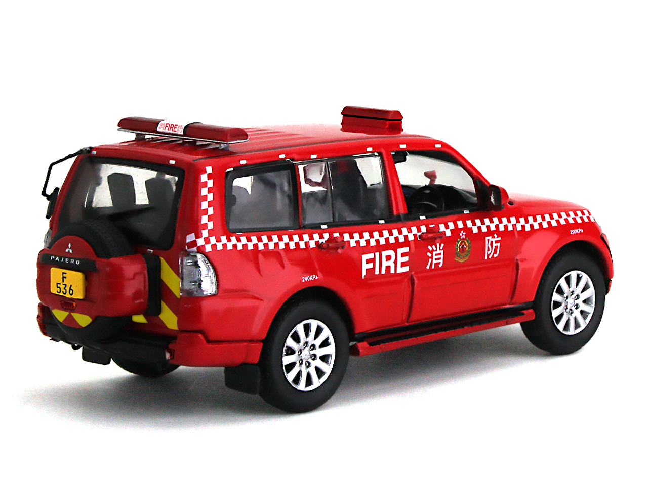 Mitsubishi Pajero *Hong Kong Fire Department* red 1:43 Vitesse
