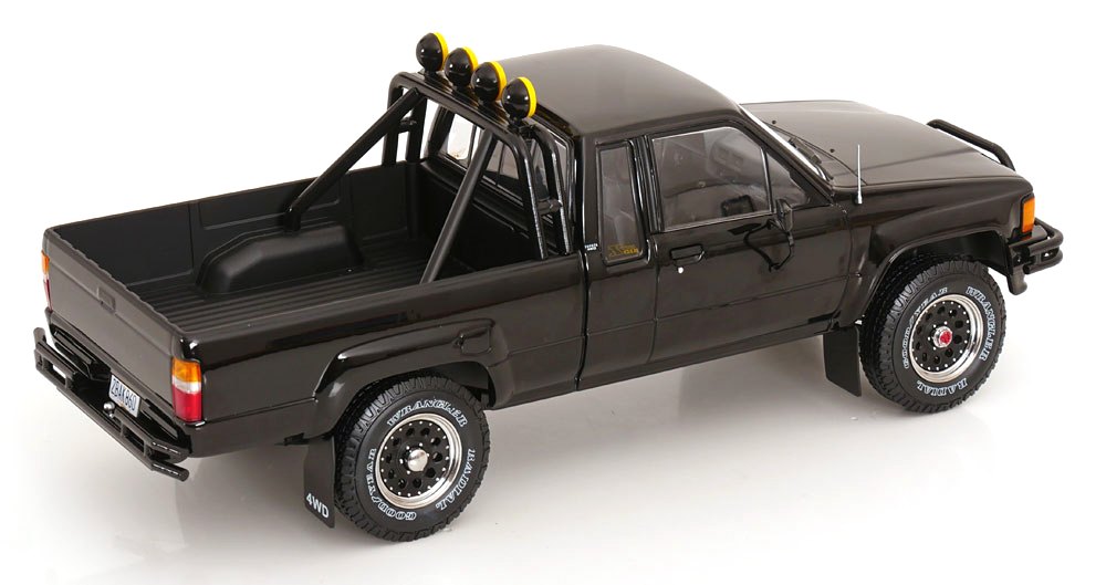 Toyota Hilux Xtra Cab 4x4 1985 Back to the Future III black 1:18 KK Scale